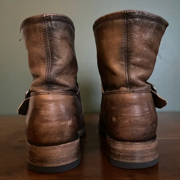 Frye- Veronica bootie rich brown leather buckle detail women’s size 9 - Picture 8 of 16